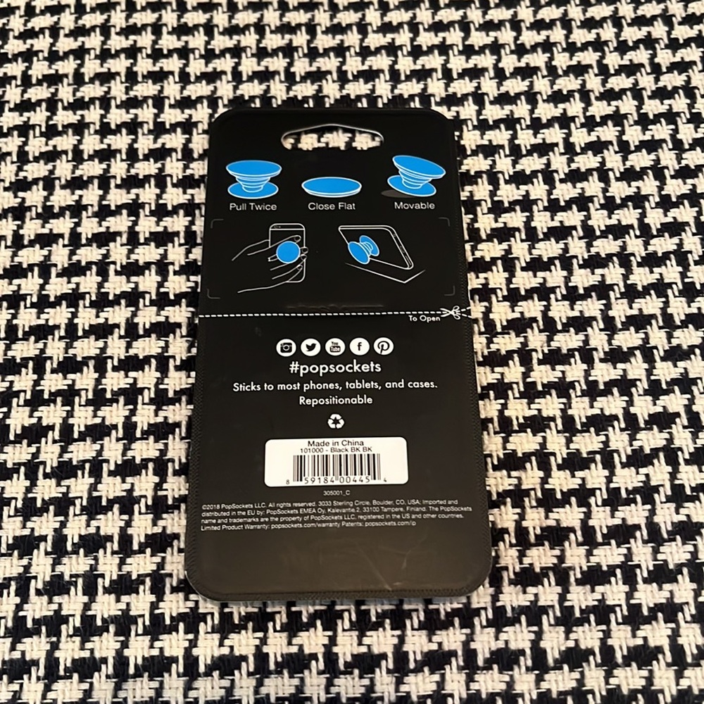 Black Popsocket - Picture 4 of 4